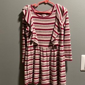“WORN ONCE” GIRLS DRESS SIZE 4! IN GOOD CONDITION! SMOKE FREE HOME!